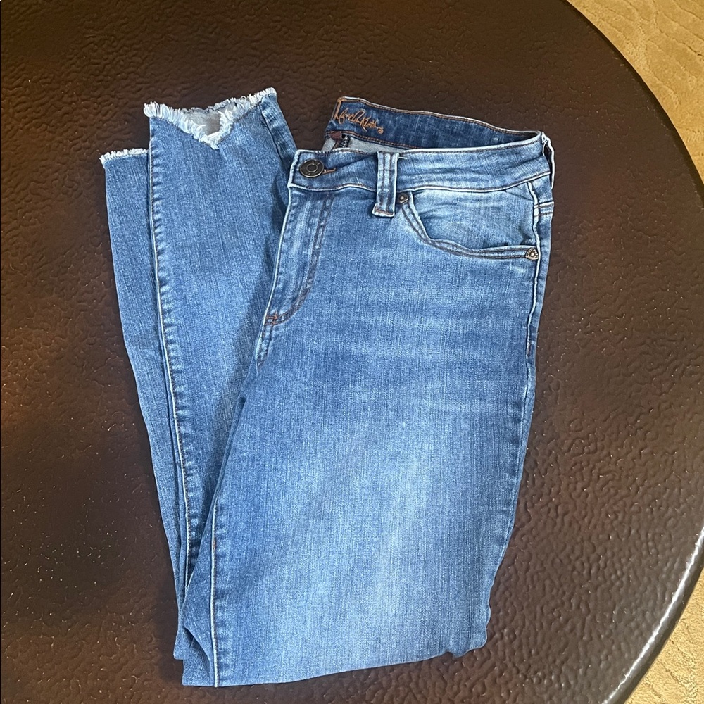 Kut Carlo Ankle Blue Denim Jeans